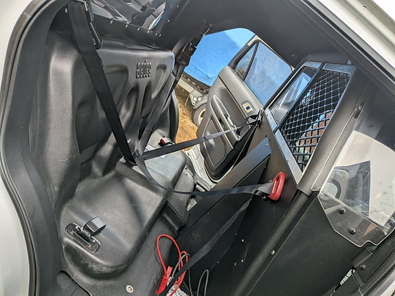 Ford Explorer 10 of 26