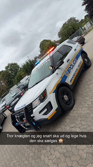 Ford Explorer 22 of 26