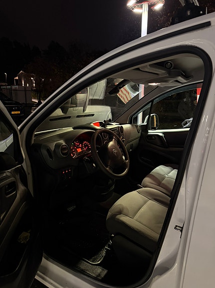 Citroen Berlingo 5 of 8