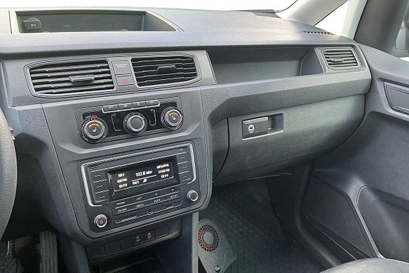 Volkswagen Caddy Maxi 12 of 14