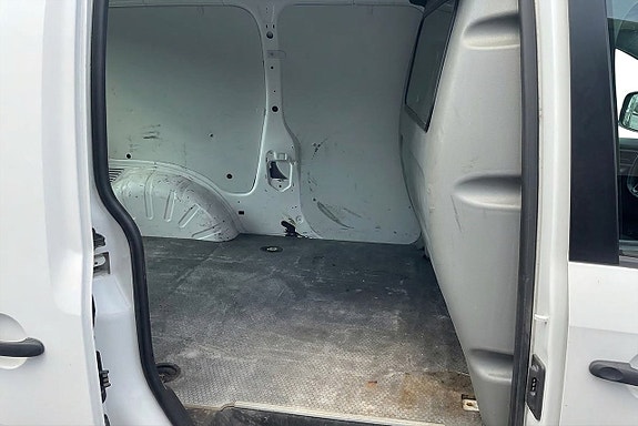 Volkswagen Caddy Maxi 7 of 14