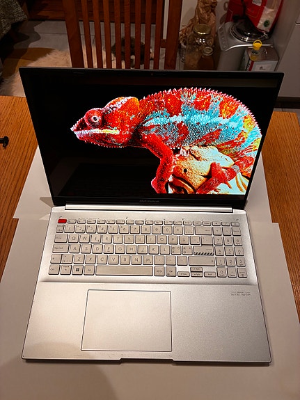 Product image 1 of 10