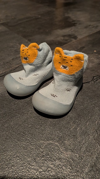 Product image 1 of 3