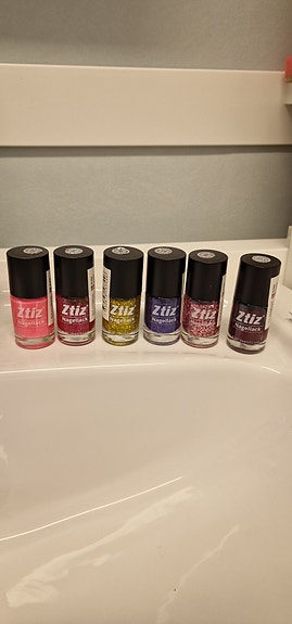 Product image 1 of 6