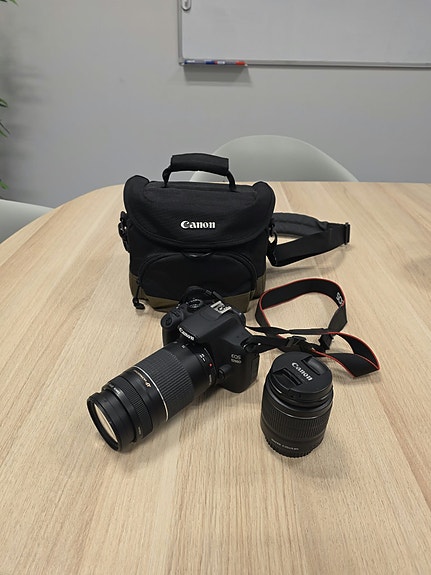 Canon EOS 1200D