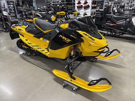 Ski-doo MXZ X-RS Competition 850 E-TEC TURBO 10.25" 41mm Ice Cobra