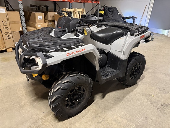 Can-Am Outlander 650 PRO Terräng MOMSAD