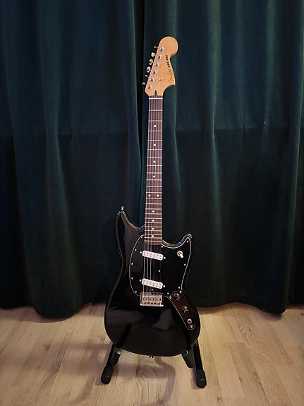 Fender Mustang