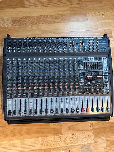 Product image 1 of 6