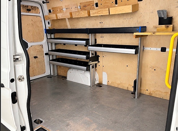 Volkswagen Crafter 11 of 17