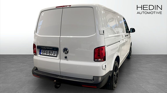 Volkswagen Transporter 2 of 9