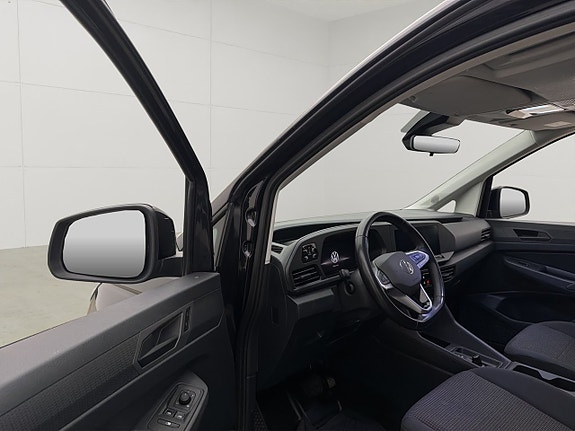 Volkswagen Caddy Maxi 14 of 30
