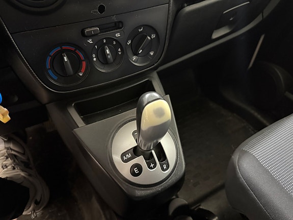 Peugeot Bipper 12 of 13