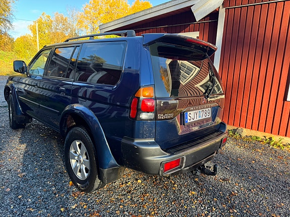 Mitsubishi Pajero Sport 3 of 19