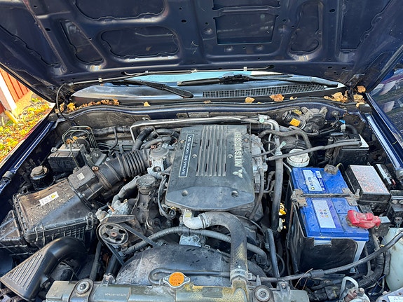Mitsubishi Pajero Sport 8 of 19