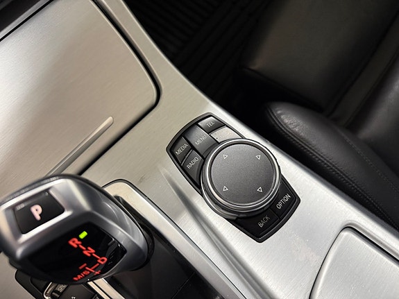 BMW 520d 15 of 18