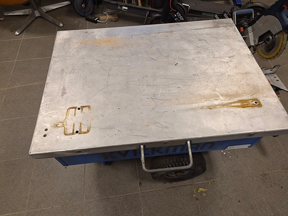 Product image 1 of 3