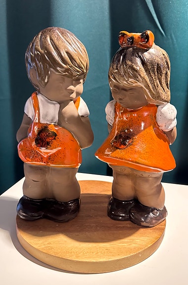 Product image 1 of 2