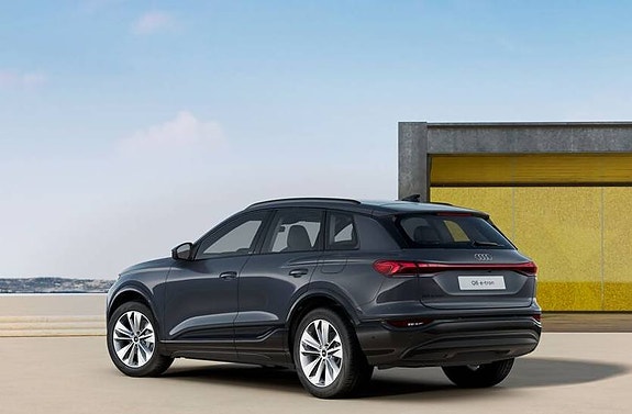 Audi Q6 e-tron 3 of 3