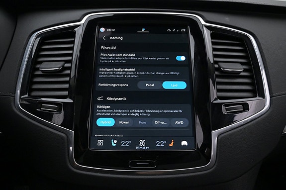 Volvo XC90 19 of 27