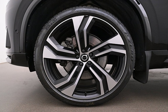 Volvo XC90 27 of 27