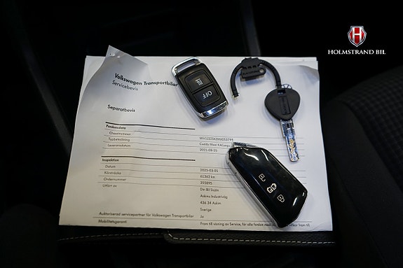 Volkswagen Caddy Maxi 22 of 22