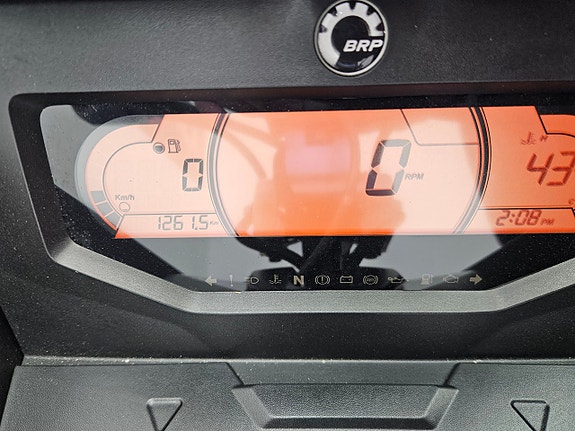 Ski-doo Renegade XRS 850 E-TEC 6 of 6