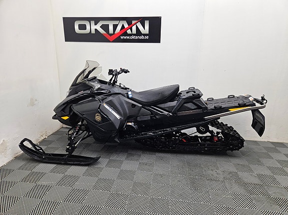 Ski-doo Renegade ADR 900 ACE 5 of 6