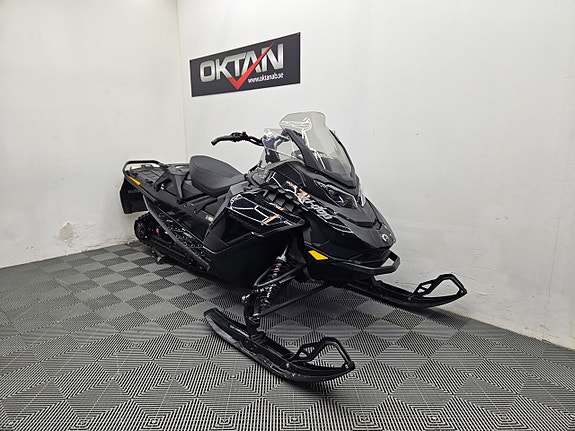 Ski-doo Renegade ADR 900 ACE