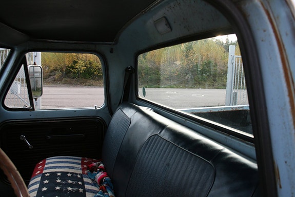 Ford F-100 19 of 23