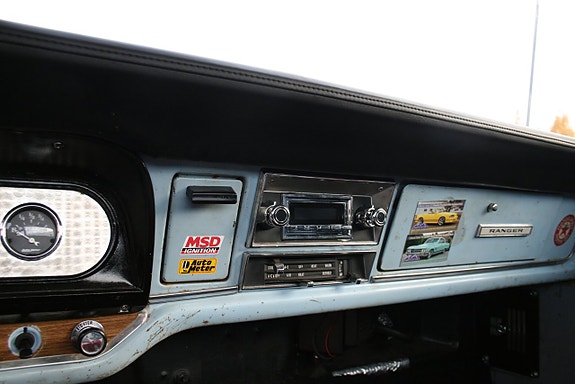 Ford F-100 21 of 23