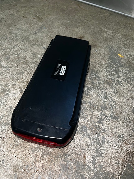 Product image 1 of 2