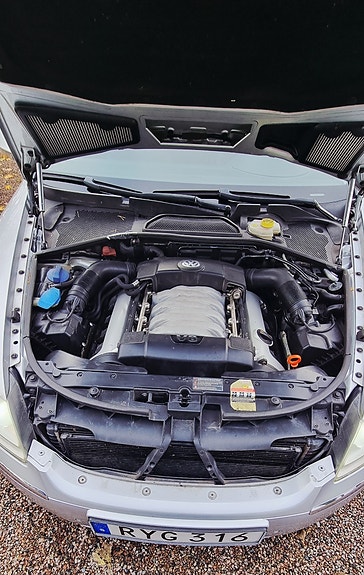 Volkswagen Phaeton 15 of 19
