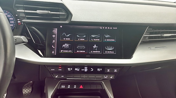 Audi A3 9 of 12