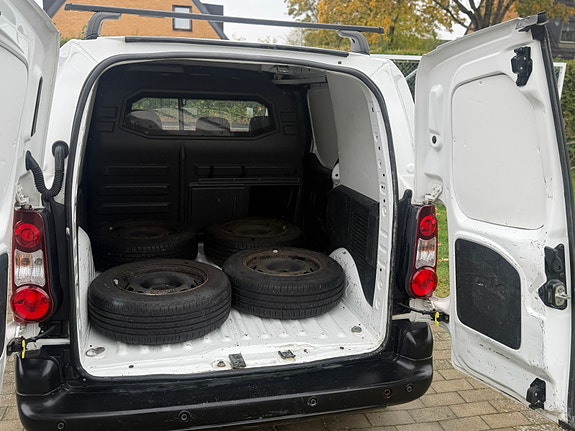 Peugeot Partner 8 of 8