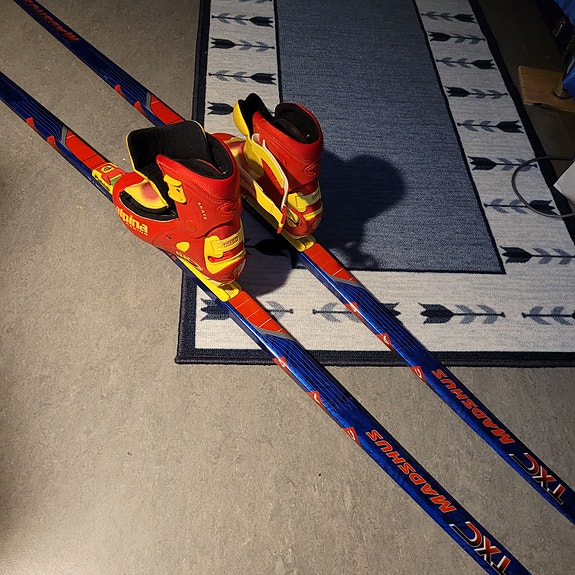 Product image 1 of 2
