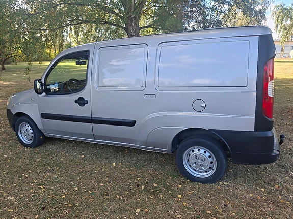 Fiat Doblo 2 of 7