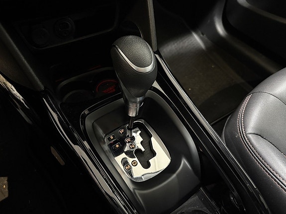 Peugeot 2008 10 of 15