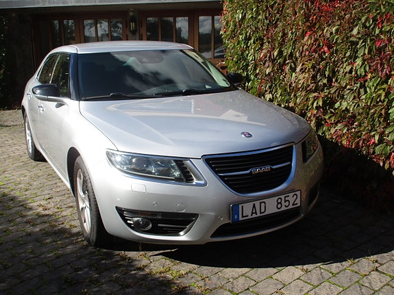 Saab 9-5 2 of 2