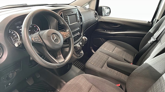 Mercedes-Benz Vito 111 4 of 12
