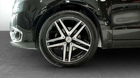 Mercedes-Benz Vito 111 9 of 12
