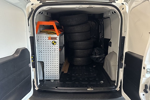 Opel Combo 7 of 26