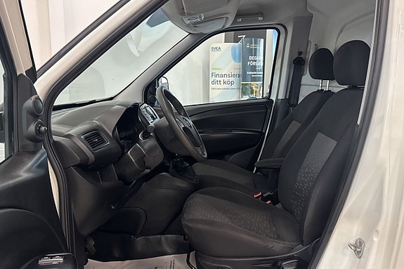 Opel Combo 11 of 26