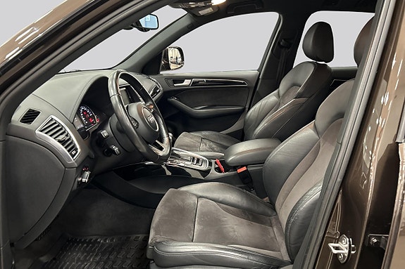 Audi Q5 12 of 22