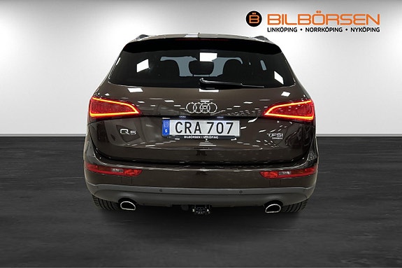 Audi Q5 5 of 22