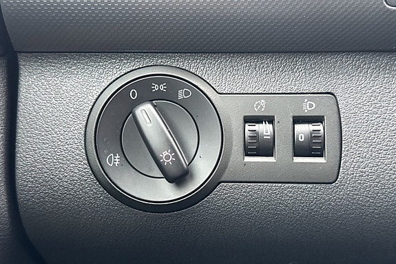 Volkswagen Caddy 19 of 19