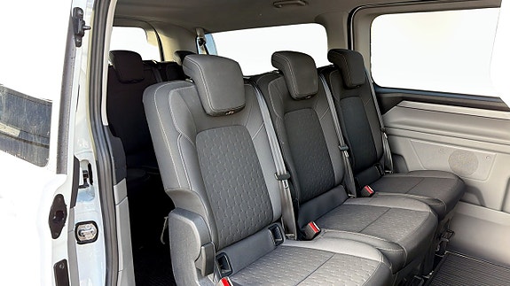 Ford Custom Tourneo 5 of 9