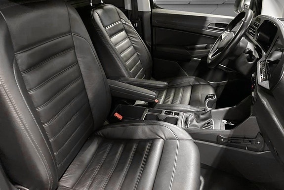 Volkswagen Caddy 23 of 24