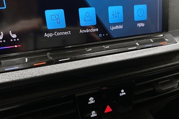 Volkswagen Caddy 13 of 24