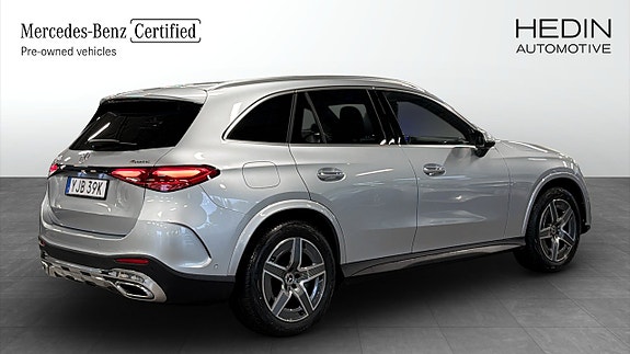 Mercedes-Benz GLC 300 de 2 of 20